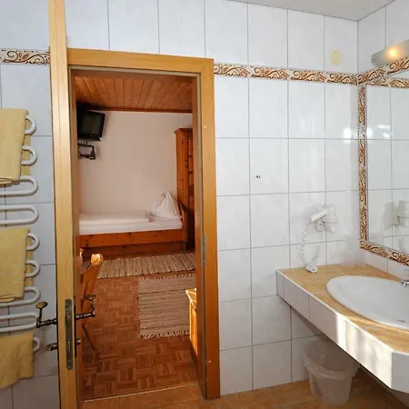 Farm stay Kerschbaumerhof *