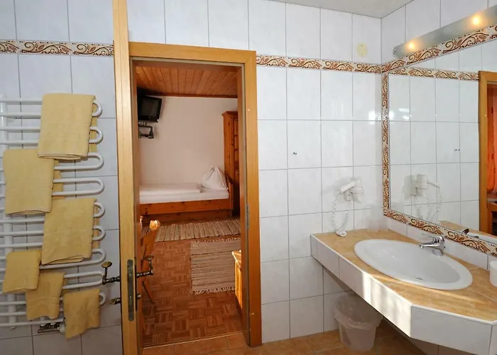 Farm stay Kerschbaumerhof *